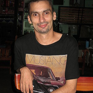 2014-11-01  Smurf Bar