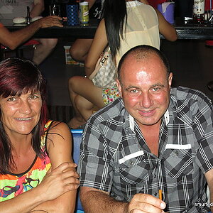 2014-11-01  Smurf Bar