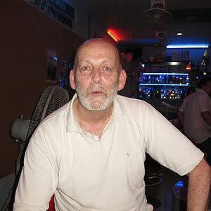 2014-11-02  Smurf Bar