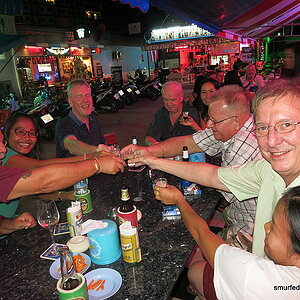 2014-11-04  Smurf Bar