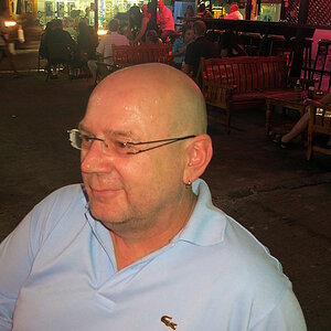 2014-11-05  Smurf Bar