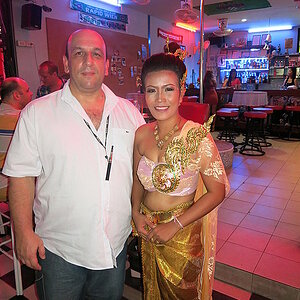 2014-11-06  Smurf Bar