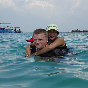 2014-11-07  Smurf Bar