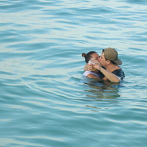 2014-11-07  Smurf Bar