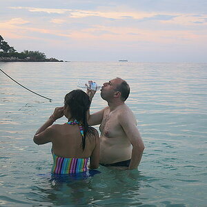 2014-11-07  Smurf Bar