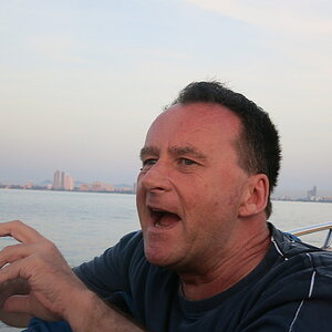 2014-11-07  Smurf Bar