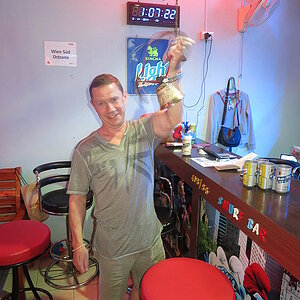 2014-11-07  Smurf Bar