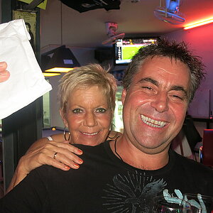 2014-11-07  Smurf Bar