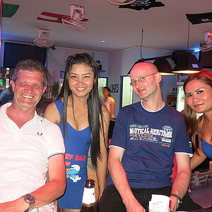 2014-11-07  Smurf Bar