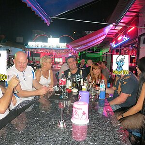 2014-11-07  Smurf Bar