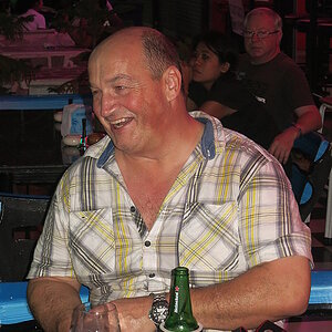 2014-11-08  Smurf Bar