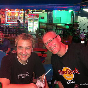 2014-11-08  Smurf Bar