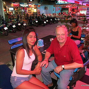 2014-11-08  Smurf Bar