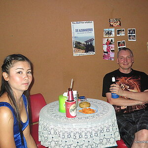 2014-11-09  Smurf Bar