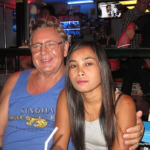 2014-11-11  Smurf Bar