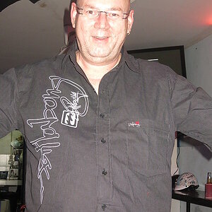 2014-11-11  Smurf Bar