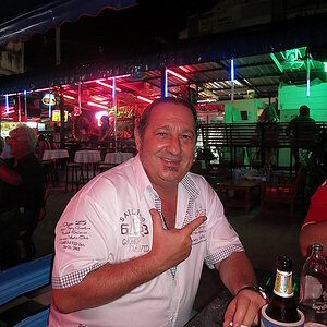 2014-11-11  Smurf Bar