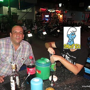 2014-11-12  Smurf Bar