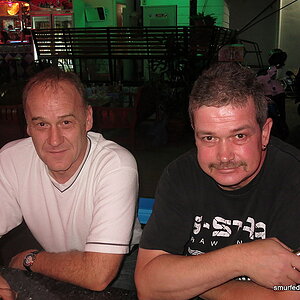 2014-11-12  Smurf Bar