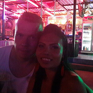 2014-11-13  Smurf Bar