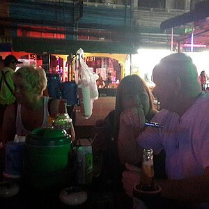 2014-11-13  Smurf Bar