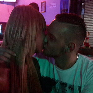 2014-11-13  Smurf Bar