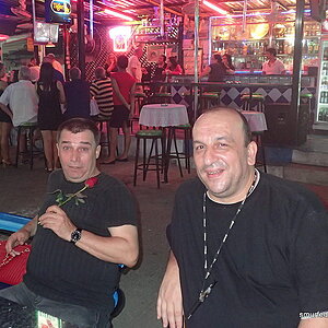 2014-11-14  Smurf Bar