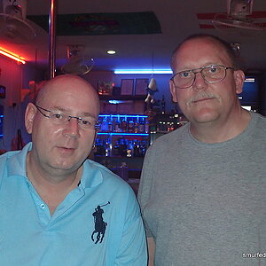 2014-11-14  Smurf Bar