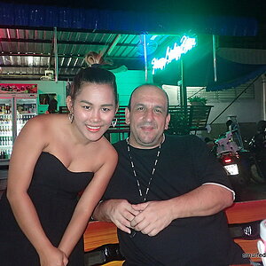 2014-11-14  Smurf Bar