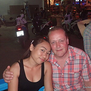 2014-11-14  Smurf Bar