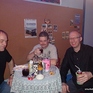 2014-11-15  Smurf Bar