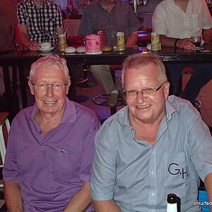 2014-11-15  Smurf Bar