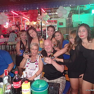 2014-11-15  Smurf Bar