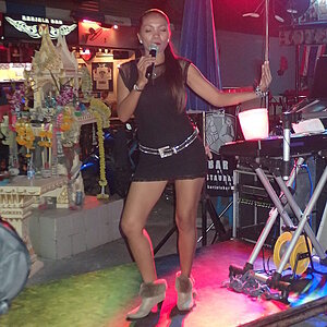 2014-11-15  Smurf Bar