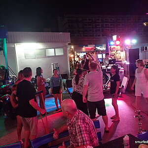 2014-11-15  Smurf Bar