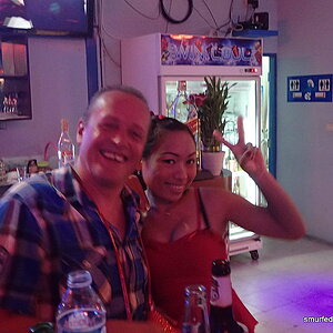 2014-11-15  Smurf Bar