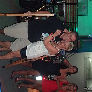 2014-11-15  Smurf Bar