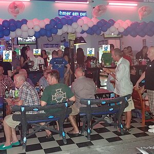 2014-11-15  Smurf Bar