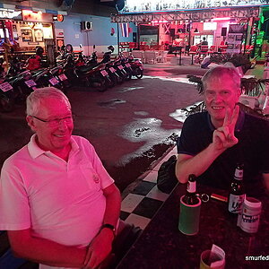 2014-11-16  Smurf Bar