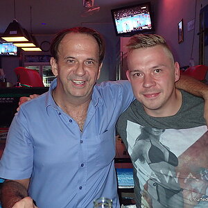 2014-11-16  Smurf Bar