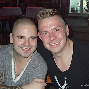 2014-11-17  Smurf Bar