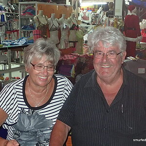 2014-11-18  Smurf Bar