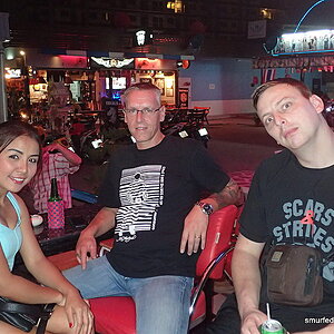 2014-11-18  Smurf Bar