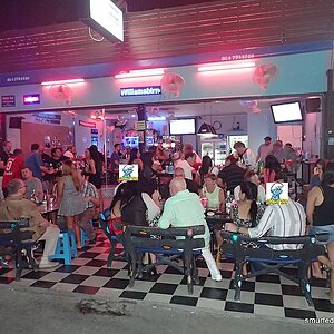 2014-11-19  Smurf Bar