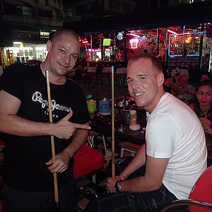 2014-11-19  Smurf Bar