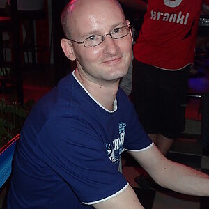 2014-11-19  Smurf Bar
