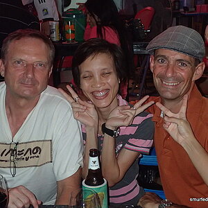 2014-11-19  Smurf Bar