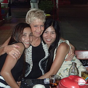 2014-11-20  Smurf Bar