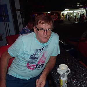 2014-11-21  Smurf Bar