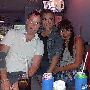 2014-11-21  Smurf Bar